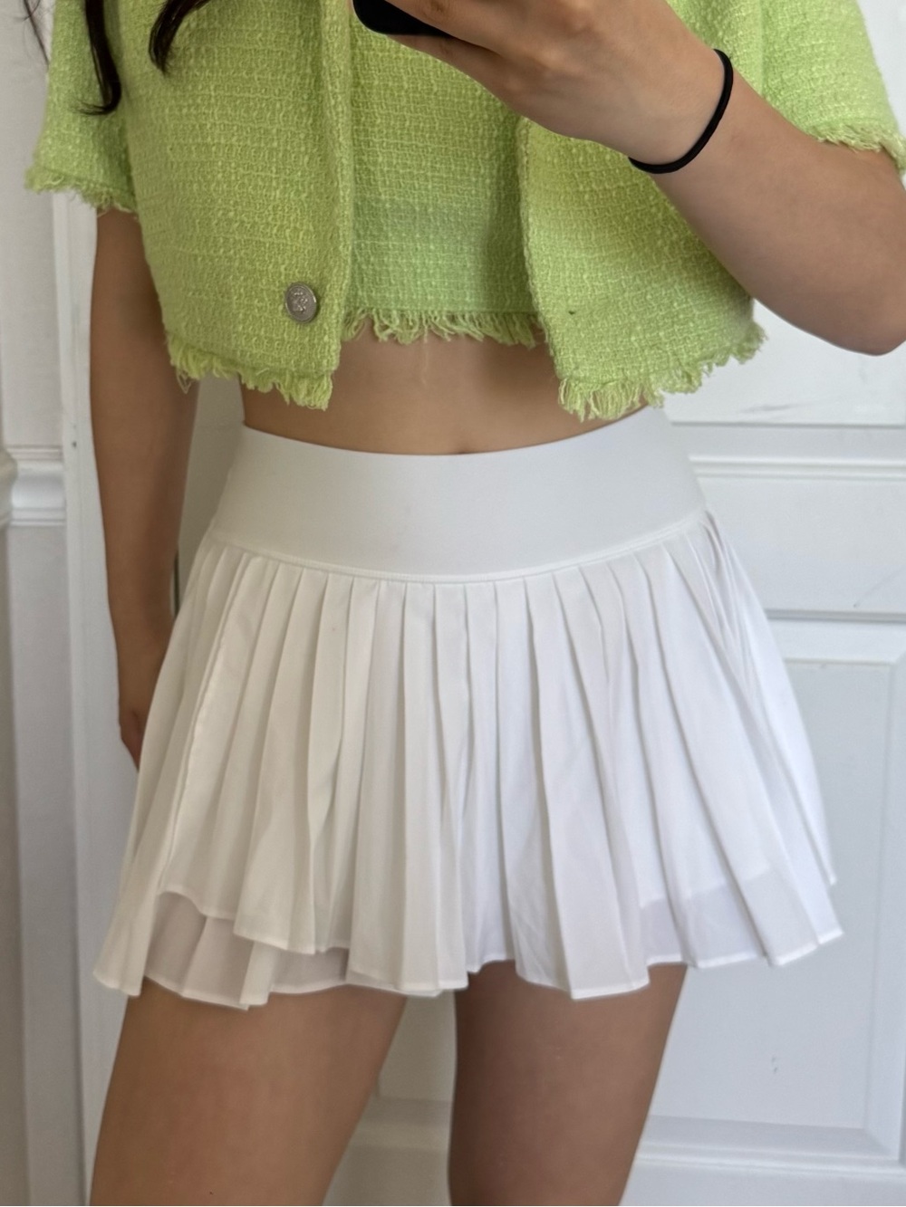 White pleated tennis skirt